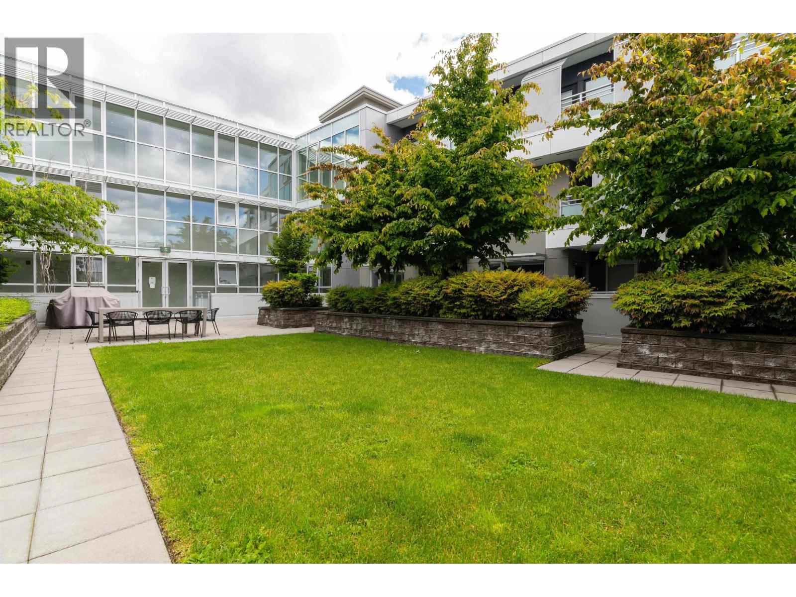 206 1061 Marine Drive, North Vancouver, British Columbia  V7P 1S6 - Photo 23 - R3092399