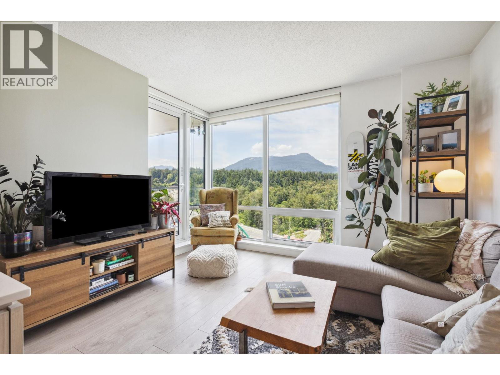 1608 680 Seylynn Crescent, North Vancouver, British Columbia  V7J 0B5 - Photo 3 - R3092409