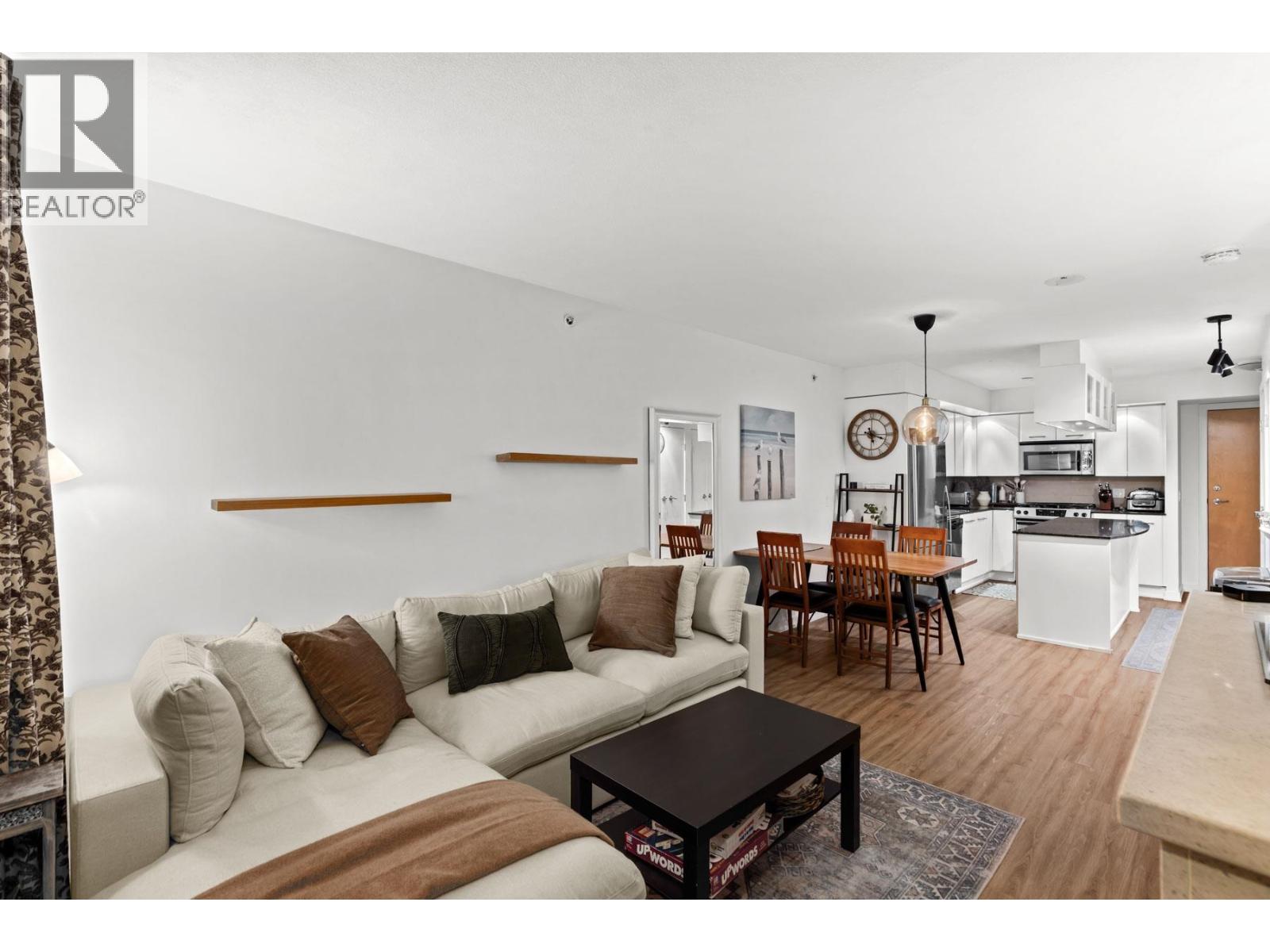 807 683 W Victoria Park, North Vancouver, British Columbia  V7M 0A2 - Photo 10 - R3092422