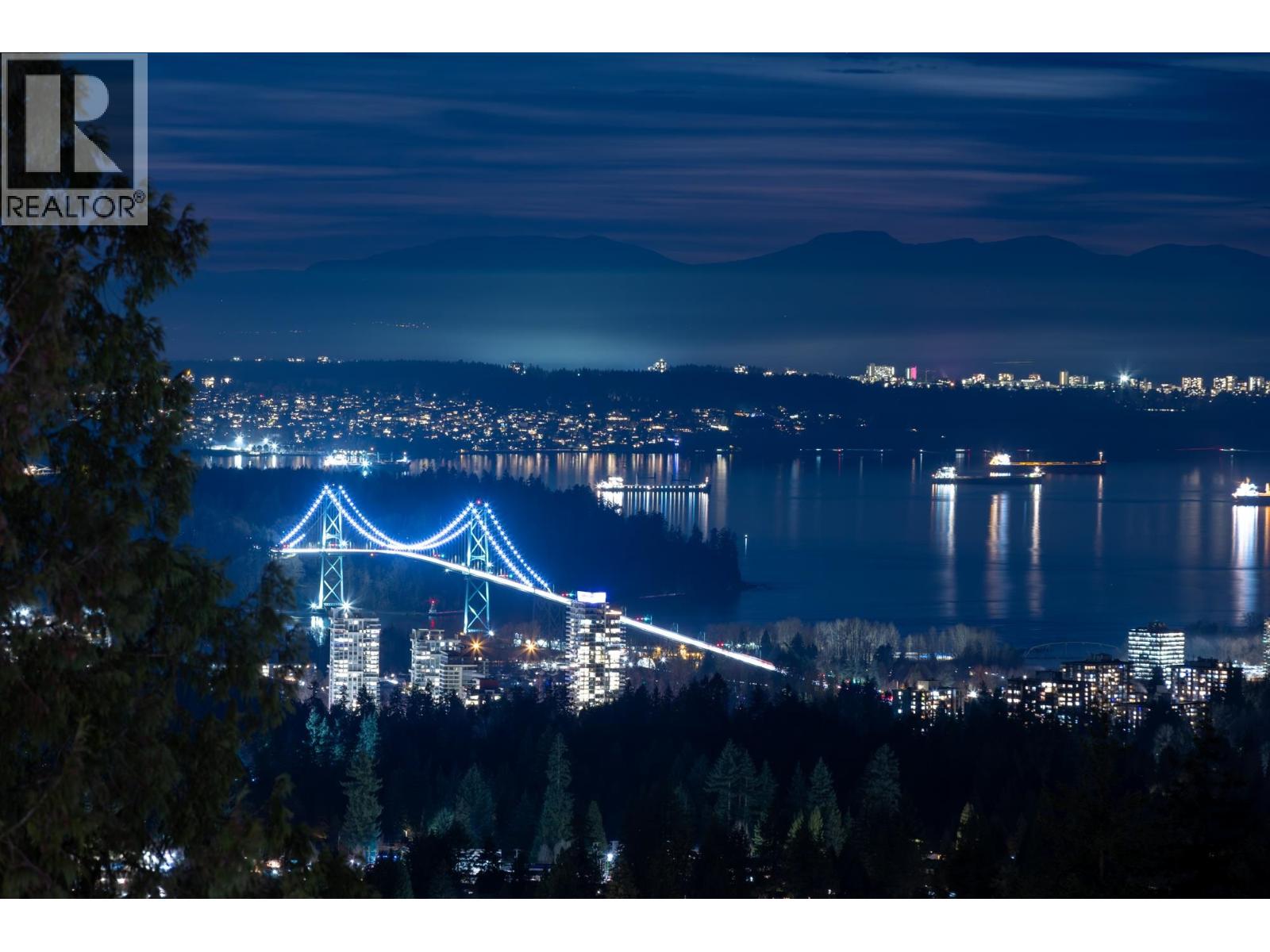 310 Beaver Road, North Vancouver, British Columbia  V7N 3H6 - Photo 3 - R3092385