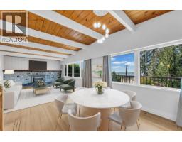 472 CRESTWOOD AVENUE, North Vancouver, British Columbia