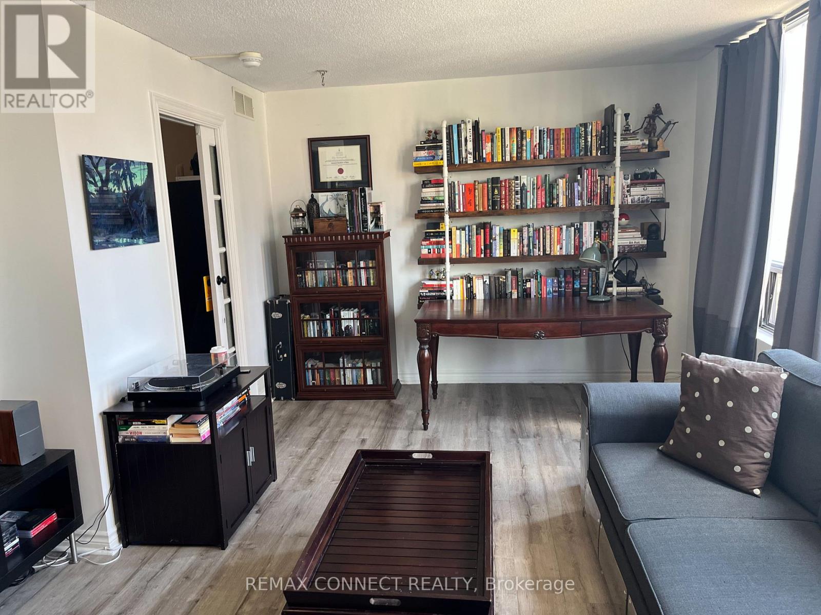 601 - 117 Gerrard Street, Toronto, Ontario  M5B 2L4 - Photo 23 - C12812396