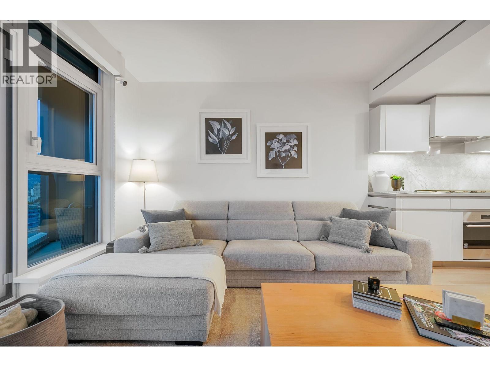 889 Pacific Street, Vancouver, British Columbia  V6Z 1C3 - Photo 2 - R3092434