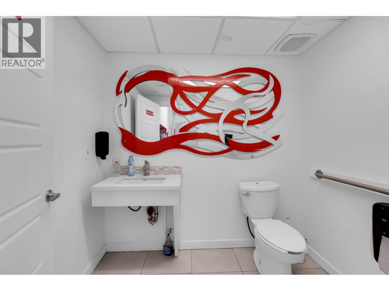 107 2957 Glen Drive, Coquitlam, British Columbia  V3B 0B5 - Photo 11 - C8076429