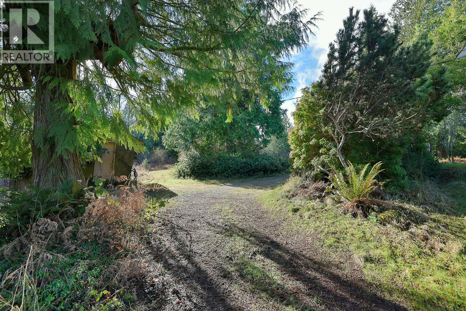 6377 N Gale Avenue, Sechelt, British Columbia  V7Z 0P7 - Photo 31 - C8076433