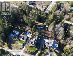 6377 N GALE AVENUE, Sechelt, British Columbia