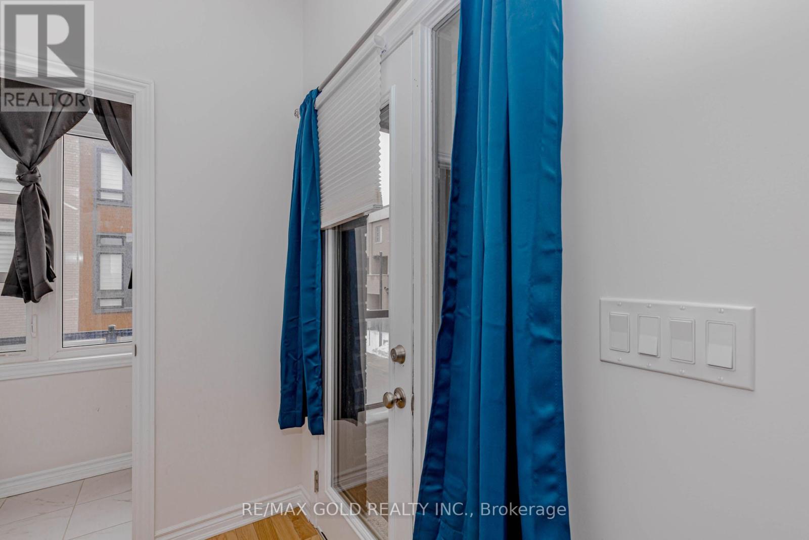 39 Inverary Crescent, Vaughan, Ontario  L4H 5G9 - Photo 25 - N12812394