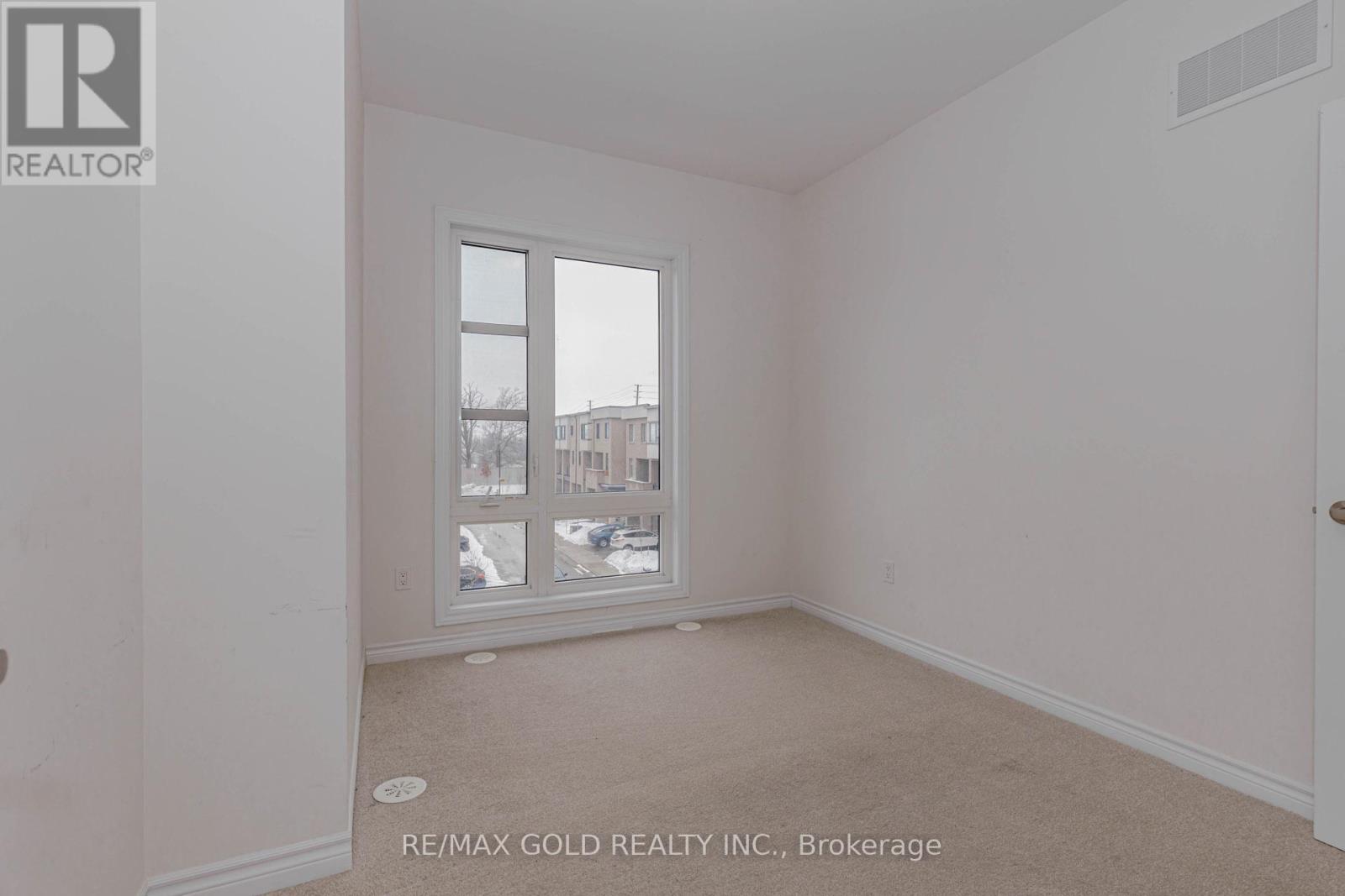 39 Inverary Crescent, Vaughan, Ontario  L4H 5G9 - Photo 42 - N12812394