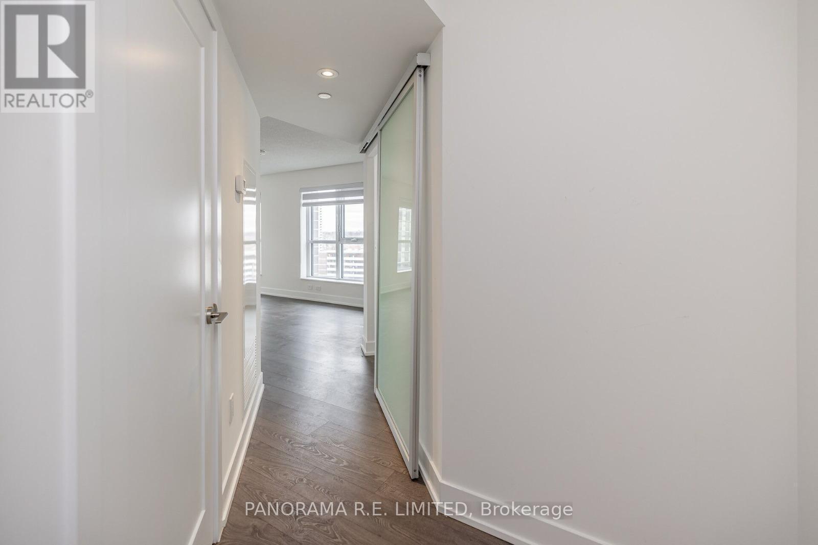 1518 - 9 Mabelle Avenue, Toronto (Islington-City Centre West), Ontario  M9A 0E1 - Photo 13 - W12812370