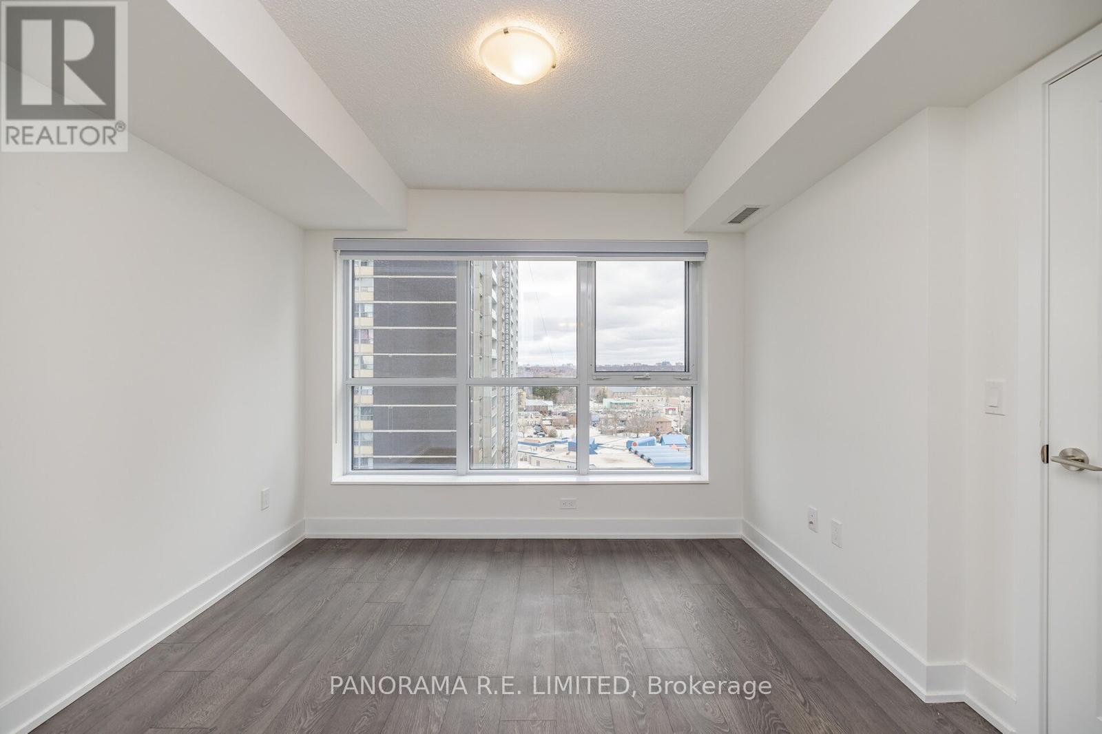 1518 - 9 Mabelle Avenue, Toronto (Islington-City Centre West), Ontario  M9A 0E1 - Photo 5 - W12812370