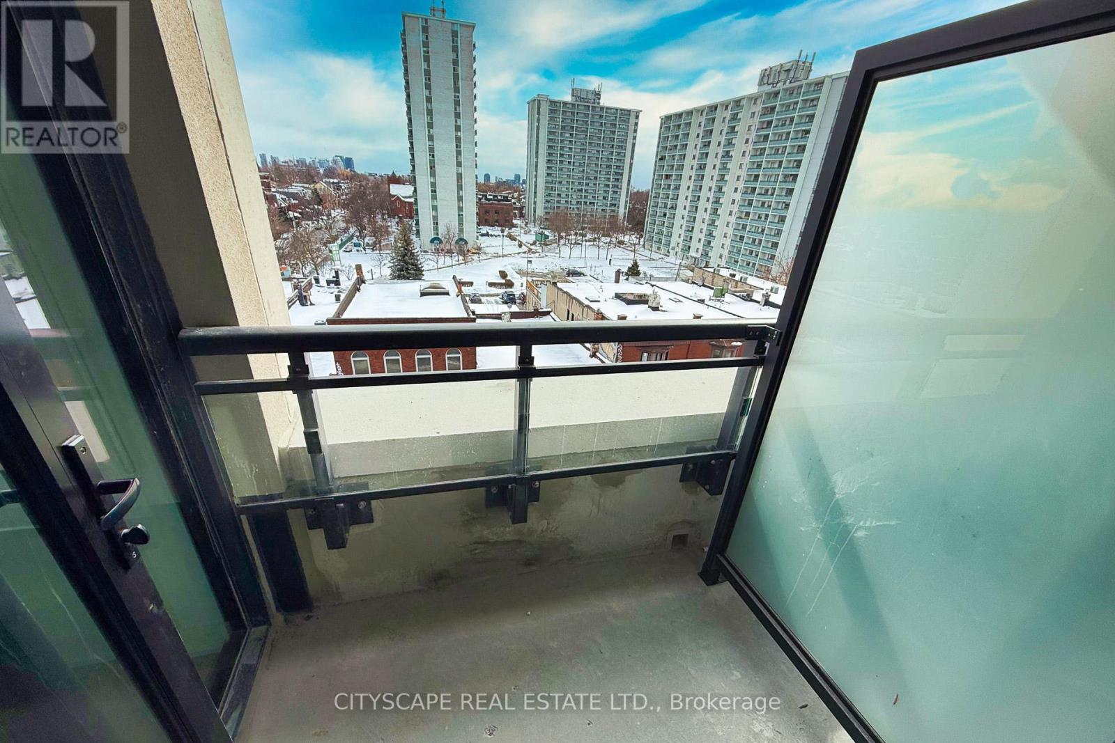 605 - 758 Dovercourt Road W, Toronto, Ontario  M6H 1L8 - Photo 24 - W12812392