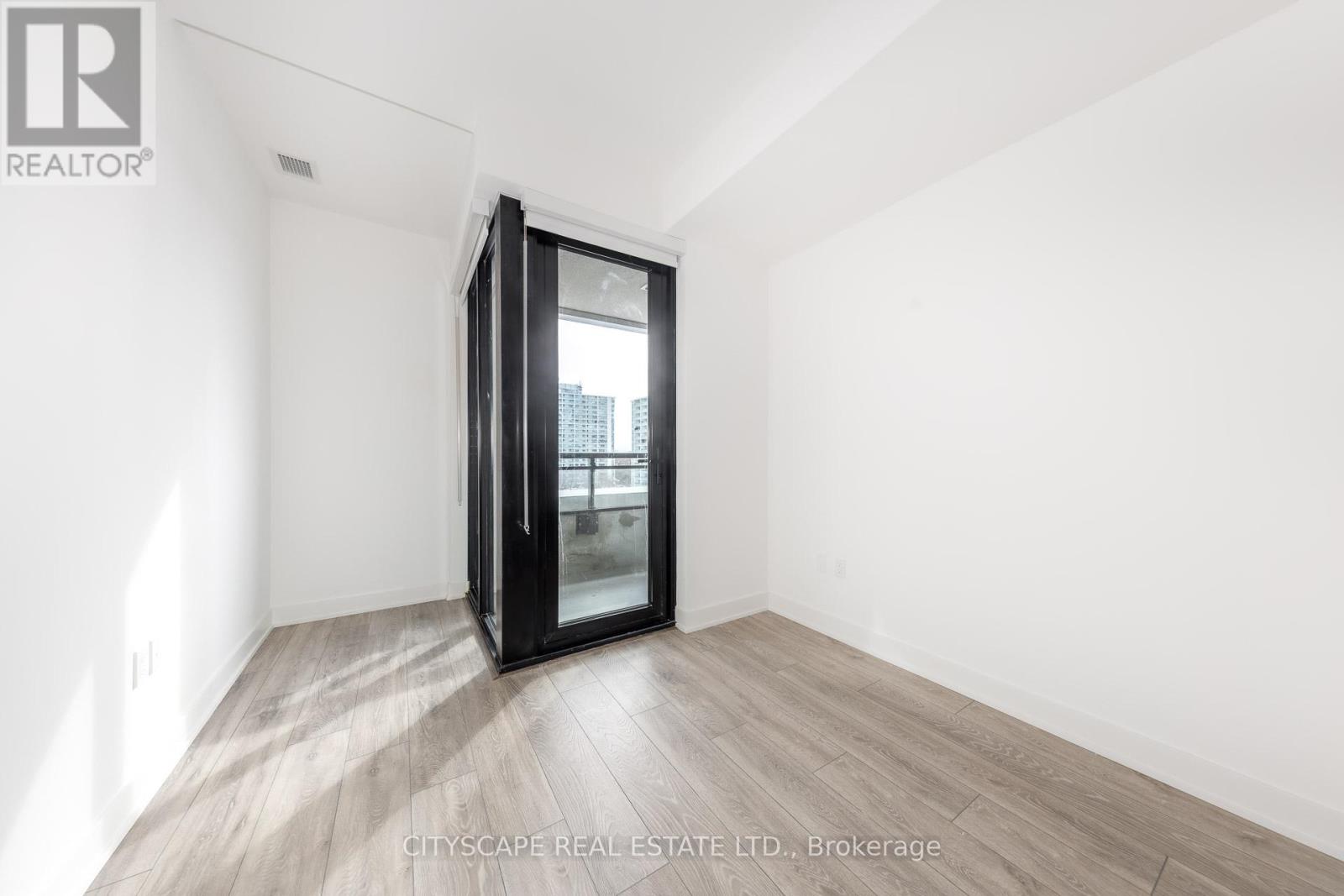 605 - 758 Dovercourt Road W, Toronto, Ontario  M6H 1L8 - Photo 6 - W12812392