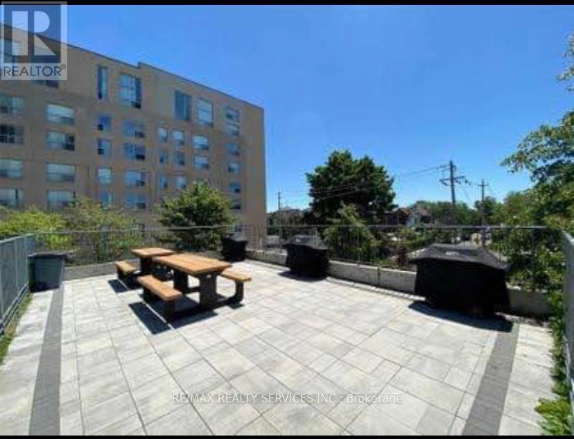 319 - 812 Lansdowne Avenue, Toronto, Ontario  M6H 4K5 - Photo 25 - W12812402