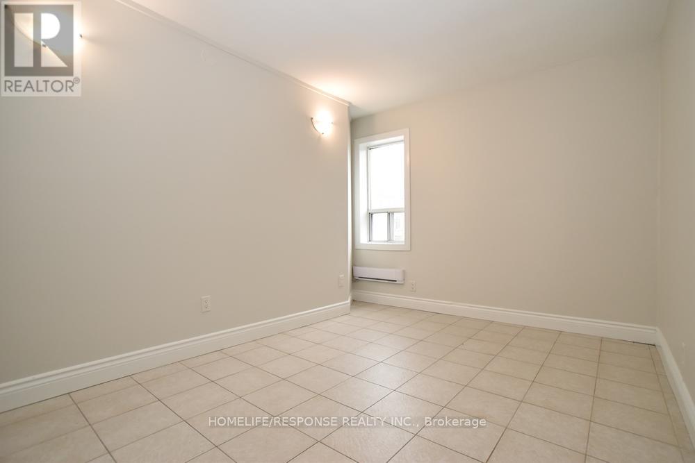 #3 - 3430 Lake Shore Boulevard W, Toronto, Ontario M8W 3N3 - Photo 7 - W12812416