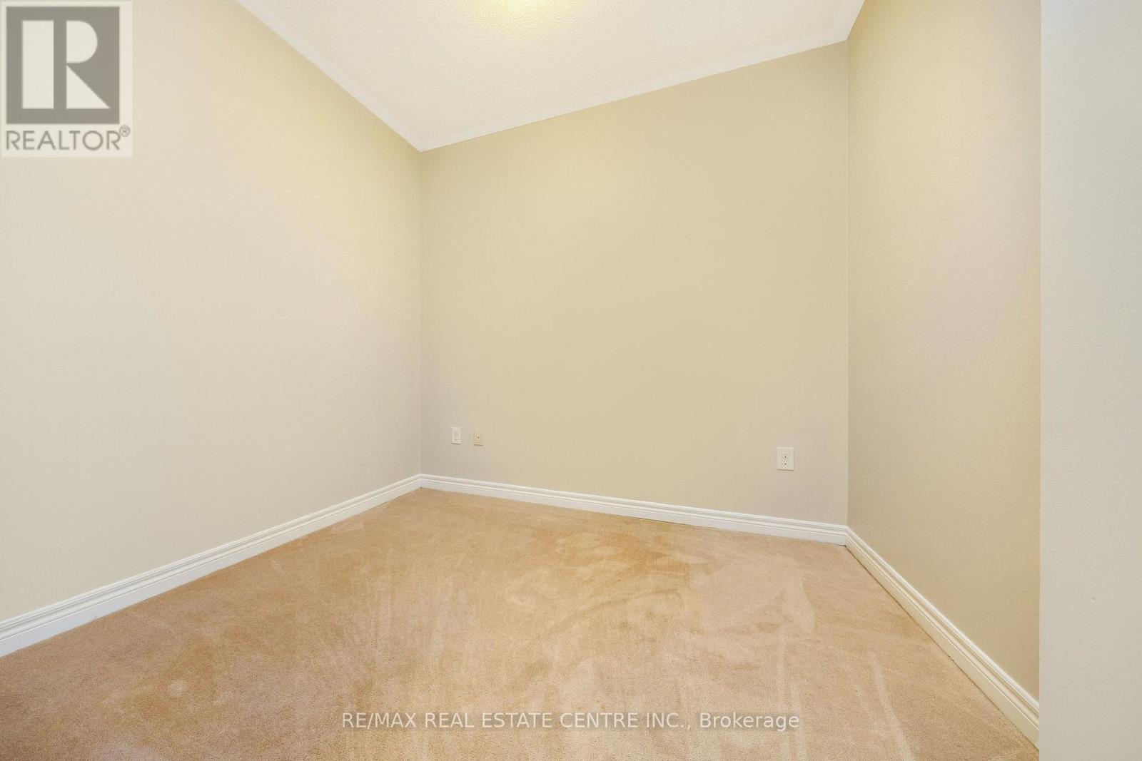 216 - 383 Main Street E, Milton, Ontario  L9T 8K8 - Photo 17 - W12812428