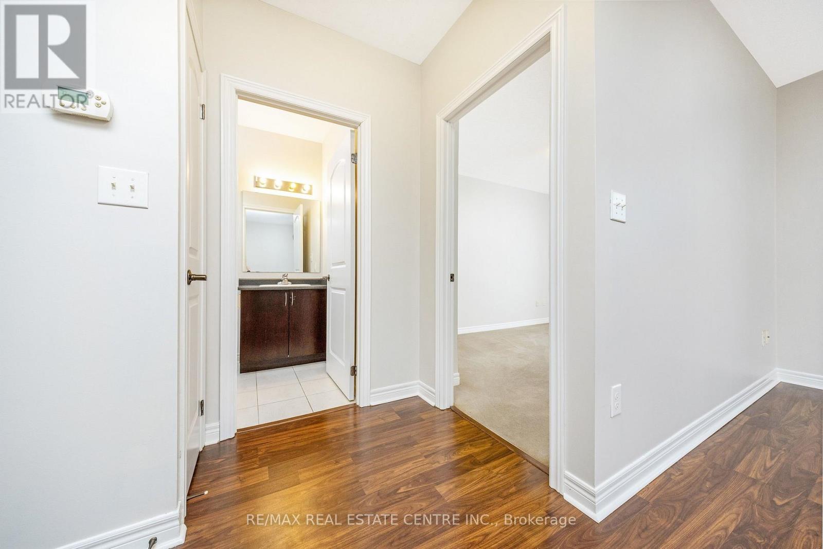 216 - 383 Main Street E, Milton, Ontario  L9T 8K8 - Photo 25 - W12812428