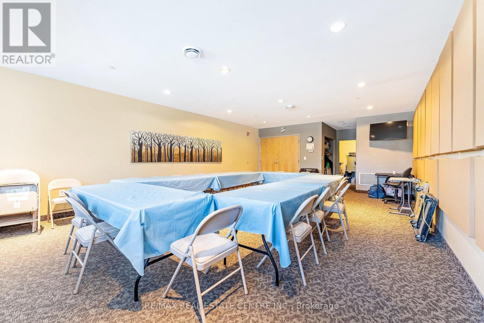 216 - 383 Main Street E, Milton, Ontario  L9T 8K8 - Photo 35 - W12812428