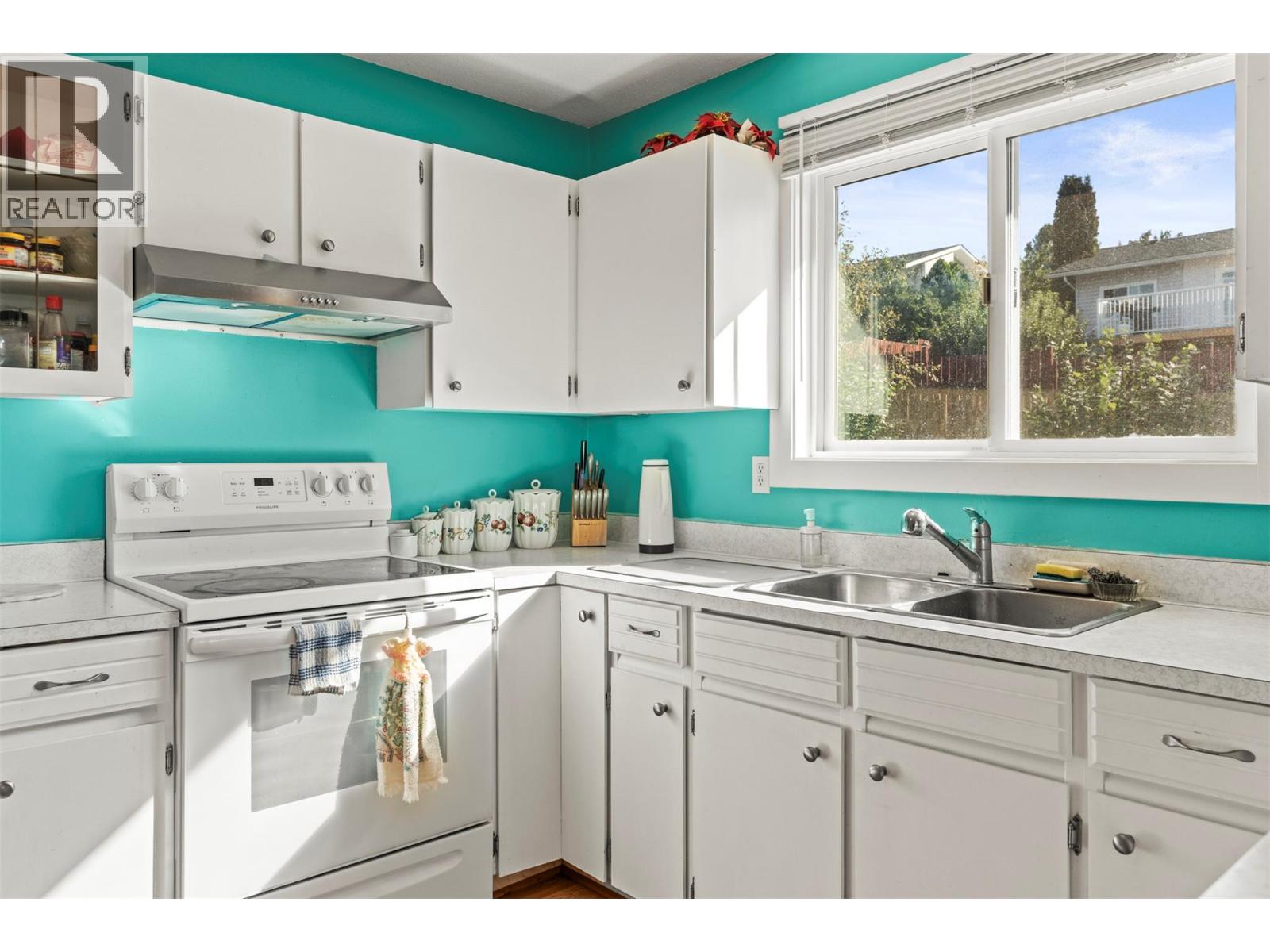 3804 22 Avenue, Vernon, British Columbia  V1T 1H8 - Photo 10 - 10365410