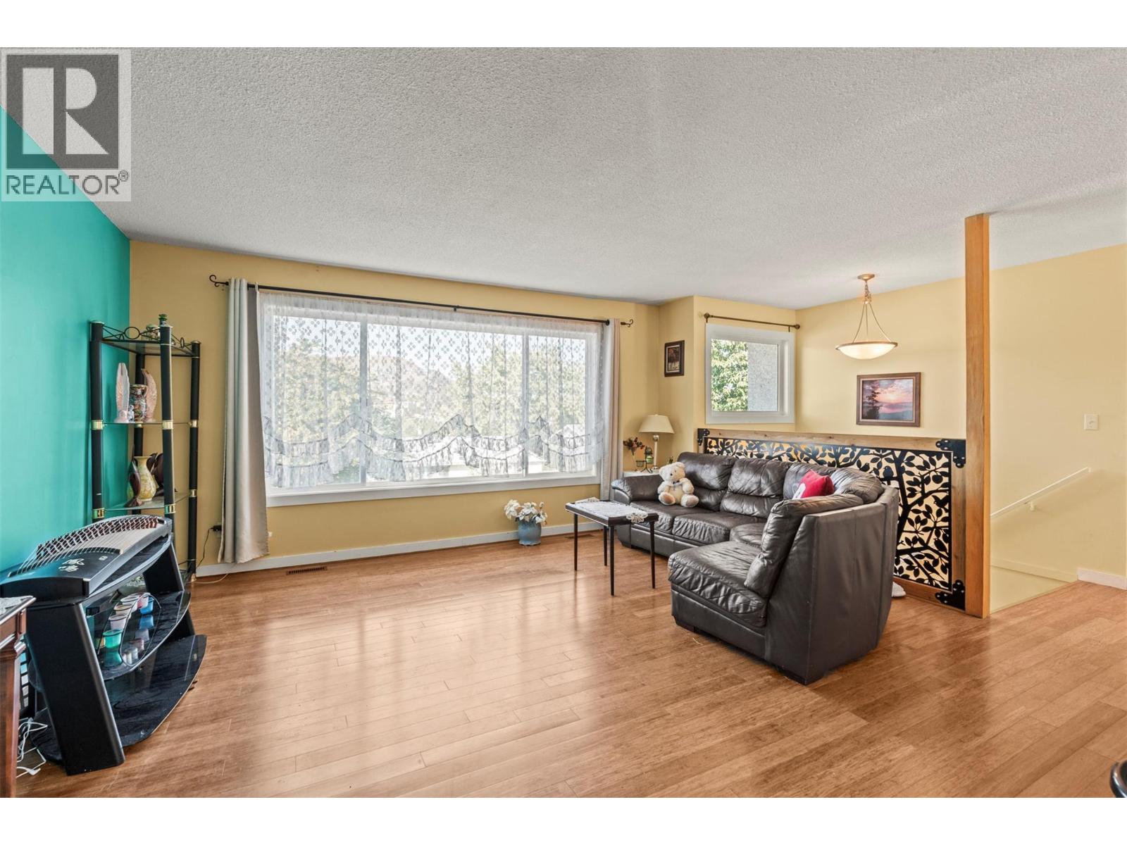 3804 22 Avenue, Vernon, British Columbia  V1T 1H8 - Photo 4 - 10365410