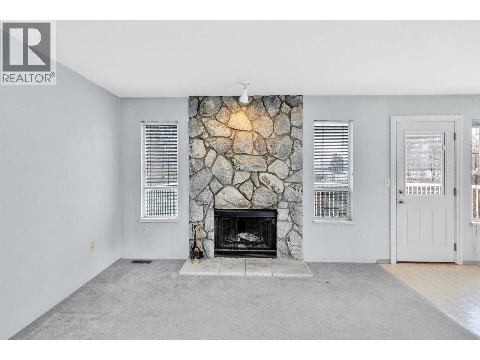 1215 Brand Street, Port Coquitlam, British Columbia  V3C 5C4 - Photo 11 - R3092366