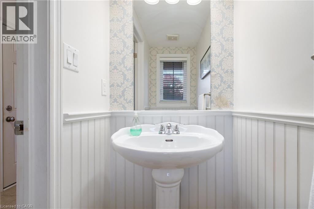 222 Fall Fair Way Unit# 35, Binbrook, Ontario  L0R 1C0 - Photo 5 - 40803135