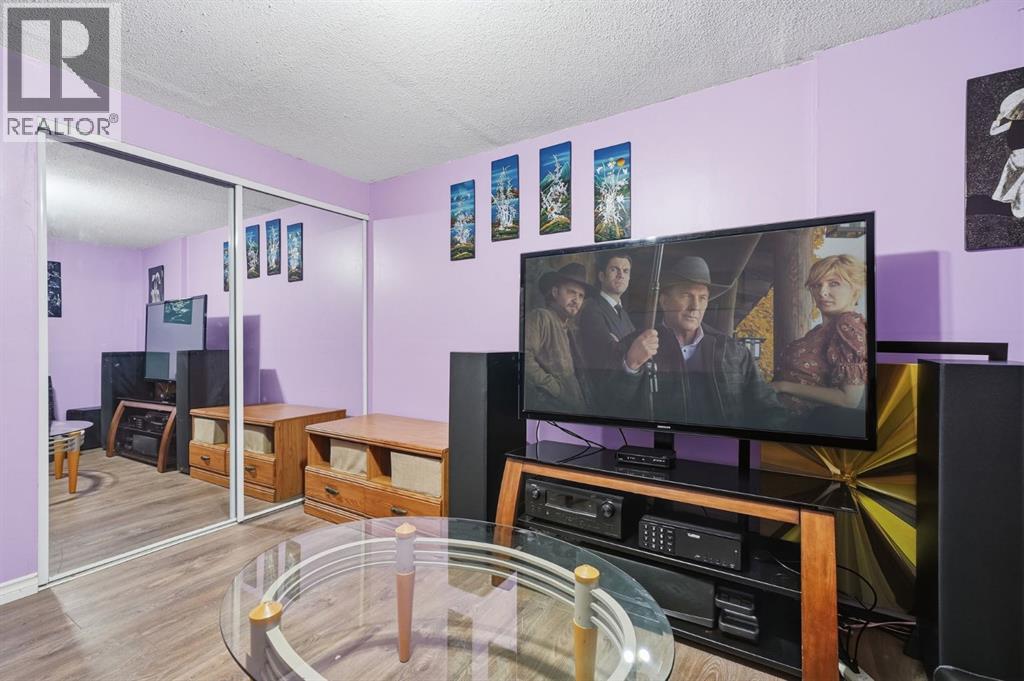 6411 26 Avenue Ne, Calgary, Alberta  T1Y 4H2 - Photo 17 - A2282498