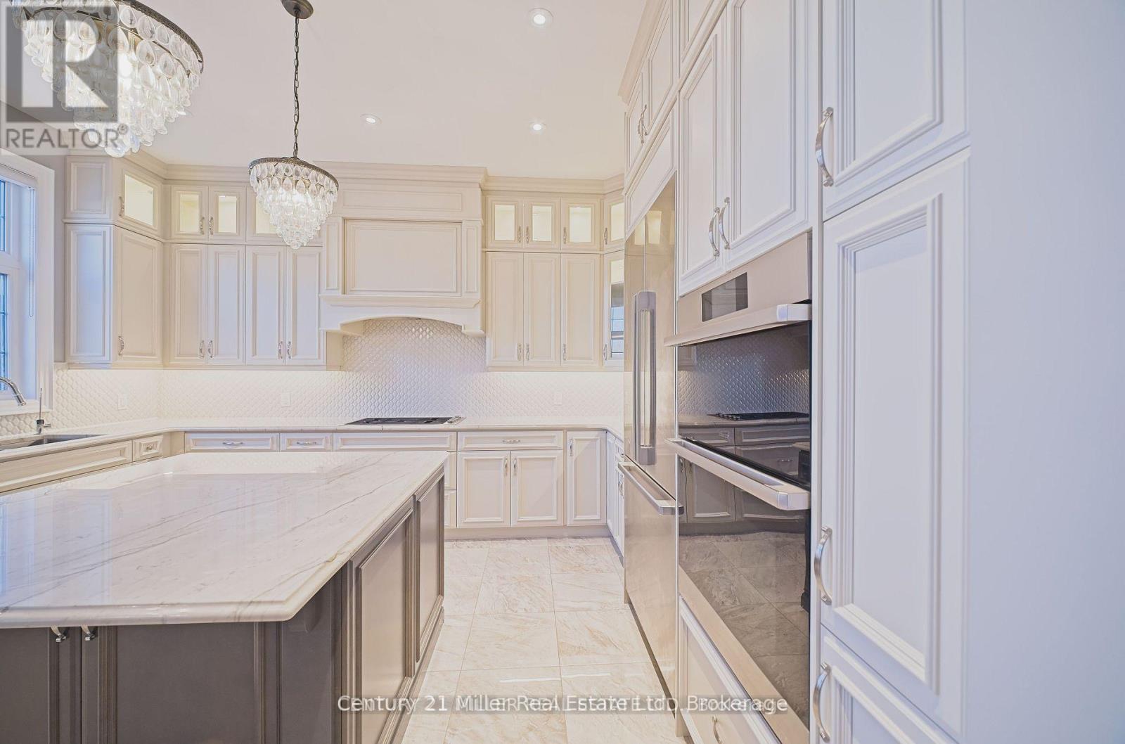 155 Bowbeer Road, Oakville, Ontario  L6H 0Y6 - Photo 13 - W12812494