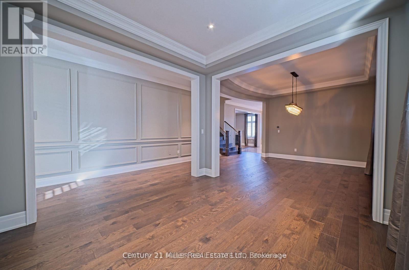 155 Bowbeer Road, Oakville, Ontario  L6H 0Y6 - Photo 8 - W12812494