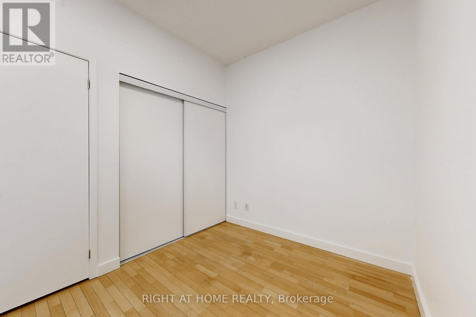 404 - 601 Kingston Road, Toronto, Ontario  M4E 3Y2 - Photo 23 - E12812162