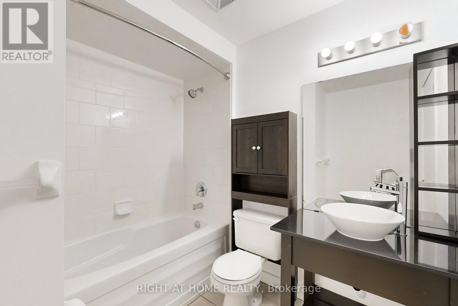 404 - 601 Kingston Road, Toronto, Ontario  M4E 3Y2 - Photo 25 - E12812162