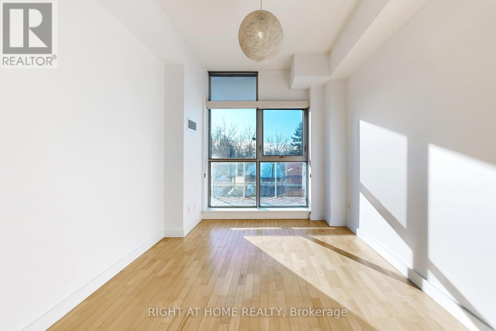 404 - 601 Kingston Road, Toronto, Ontario  M4E 3Y2 - Photo 17 - E12812162