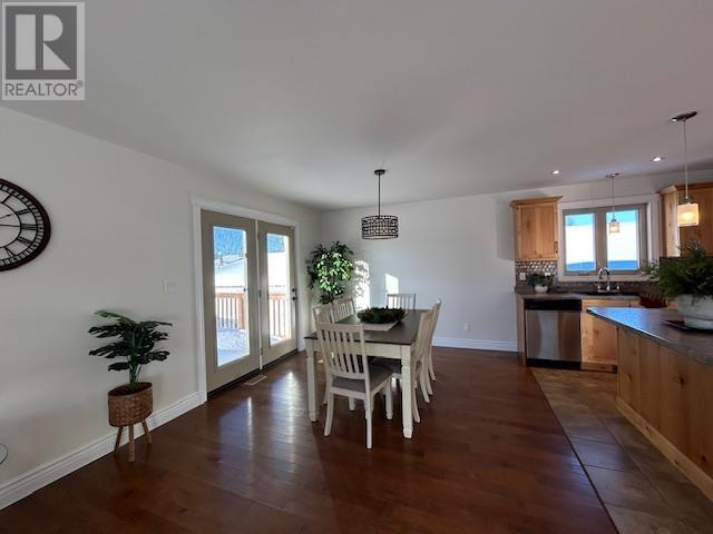 10 Assunta, Sault Ste. Marie, Ontario  P6C 6H3 - Photo 4 - SM253459