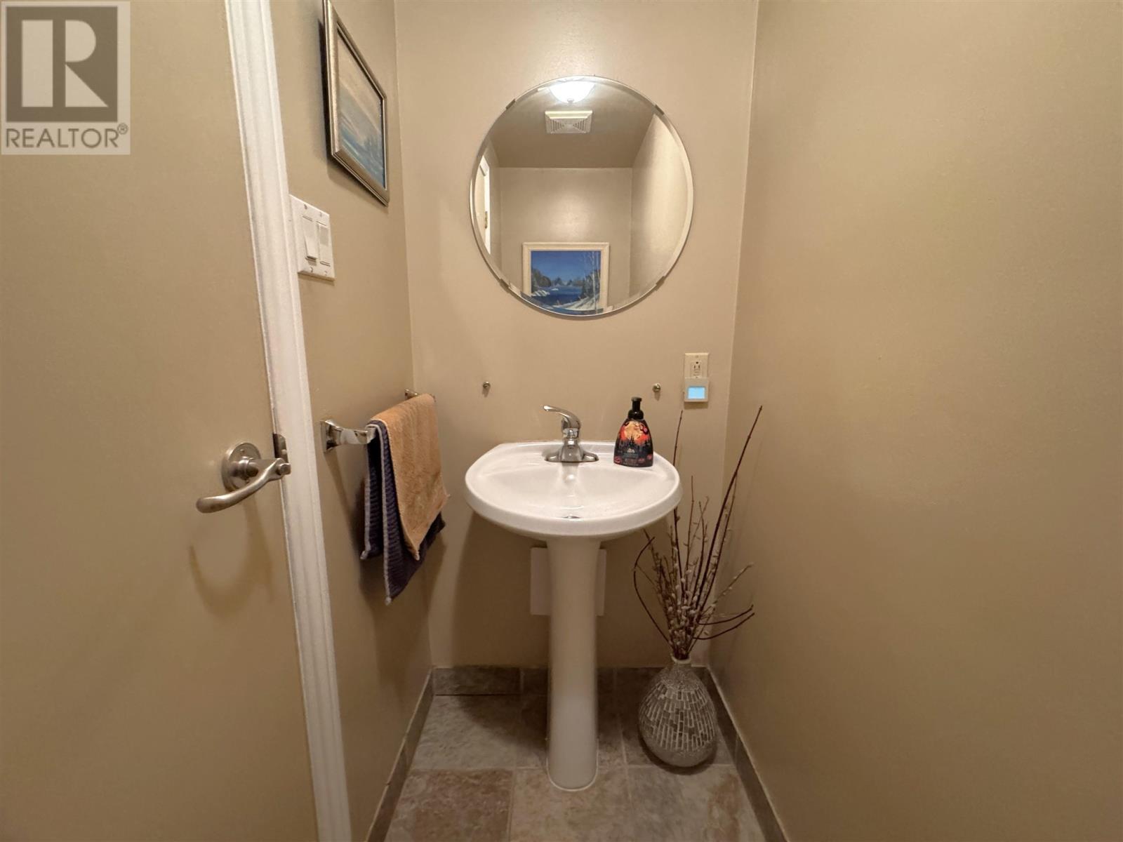 11 Oak Hill Rd, Elliot Lake, Ontario  P5A 2E4 - Photo 12 - SM260129