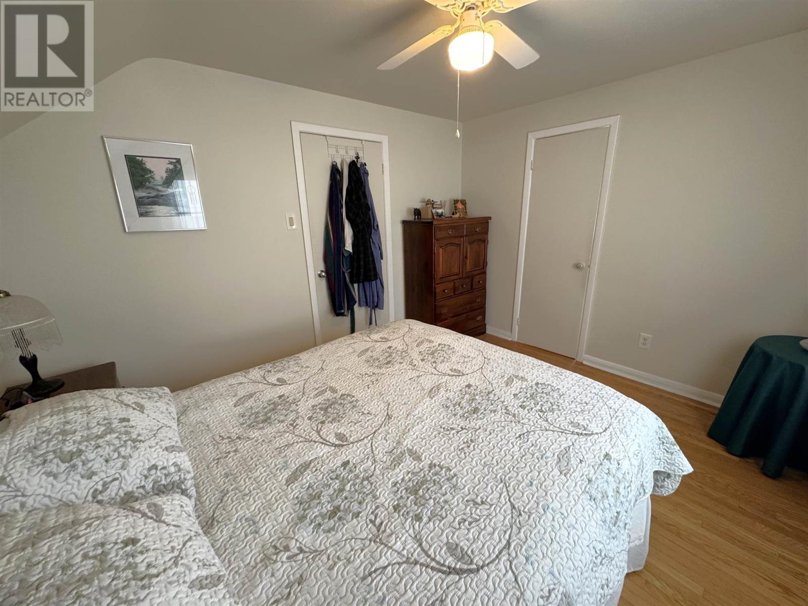 11 Oak Hill Rd, Elliot Lake, Ontario  P5A 2E4 - Photo 16 - SM260129