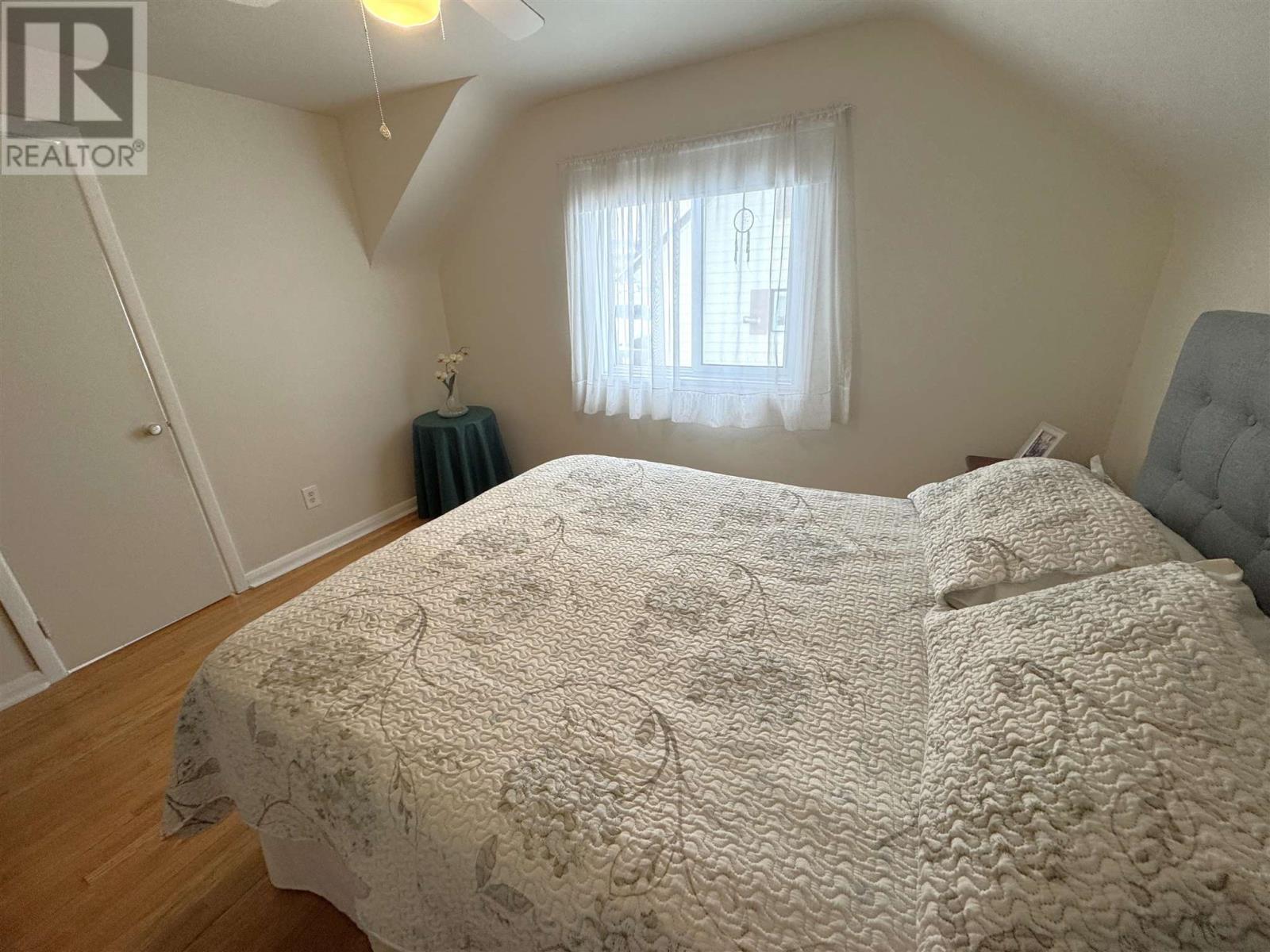 11 Oak Hill Rd, Elliot Lake, Ontario  P5A 2E4 - Photo 15 - SM260129