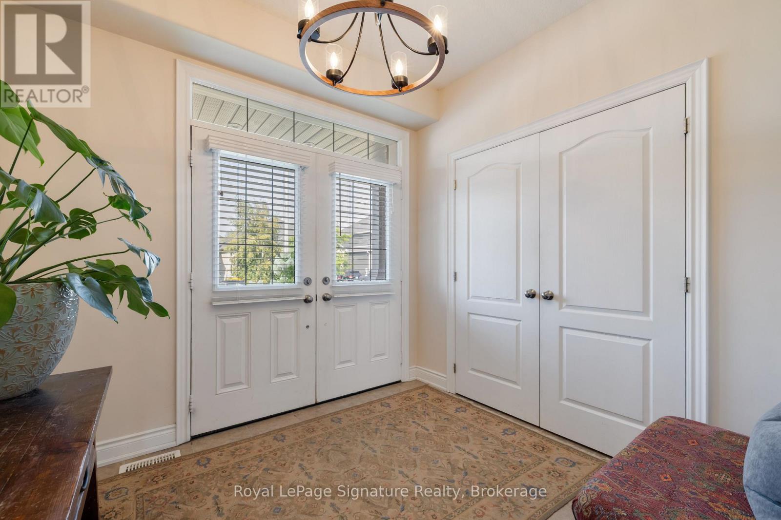 9 Wilson Street, Collingwood, Ontario  L9Y 0Y9 - Photo 5 - S12812556