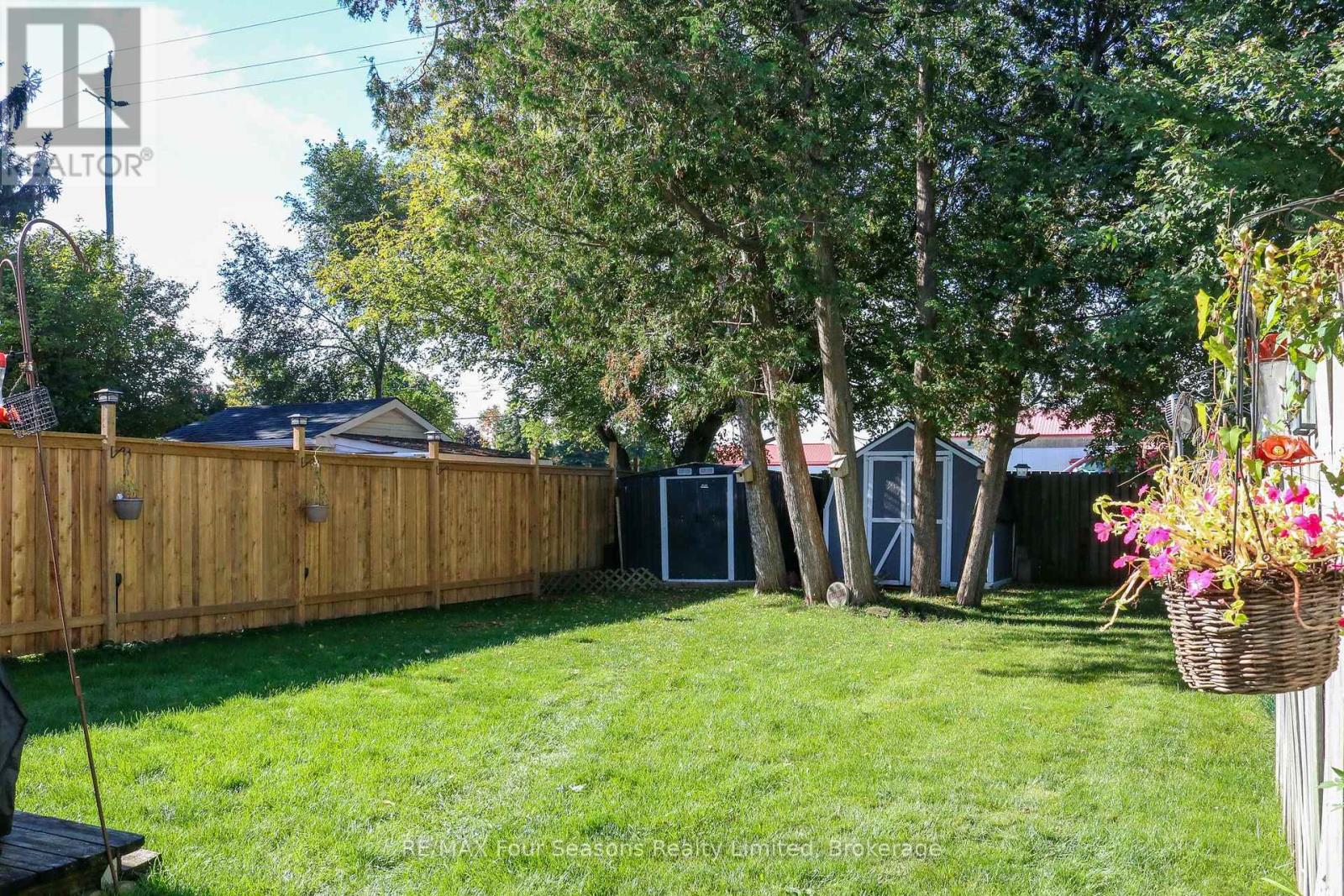 169 Burbank Crescent, Orangeville, Ontario  L9W 3H7 - Photo 4 - W12812540