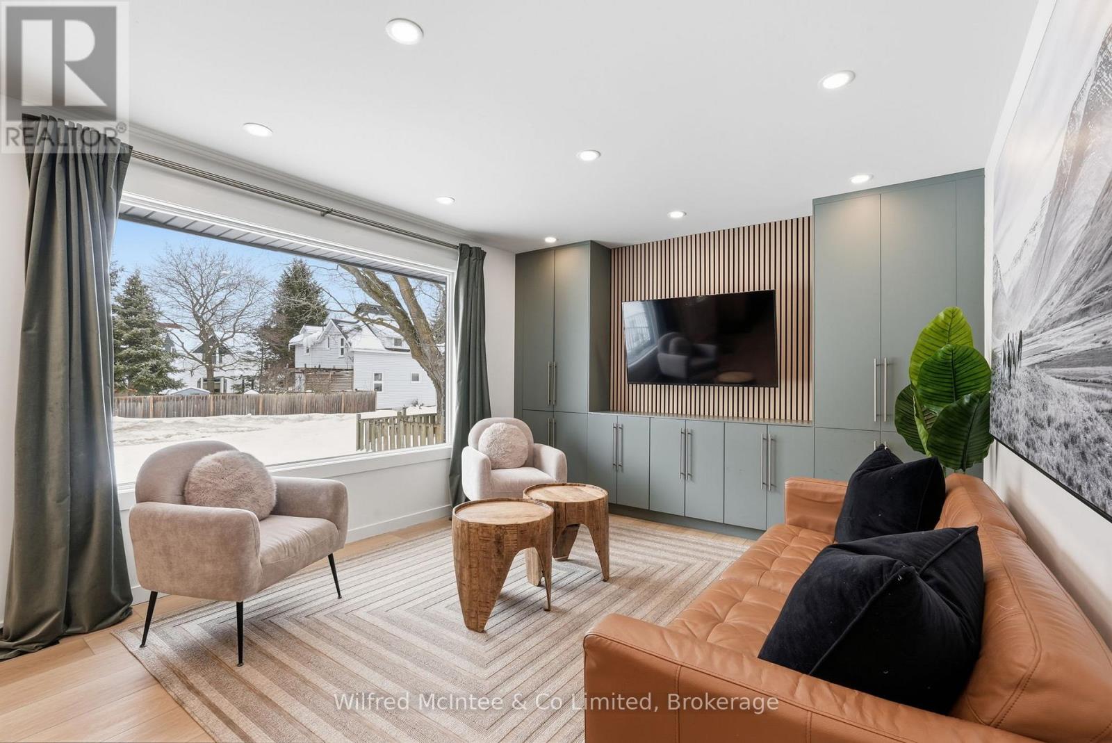 69 Margaret Street, Meaford, Ontario  N4L 1P8 - Photo 13 - X12812554