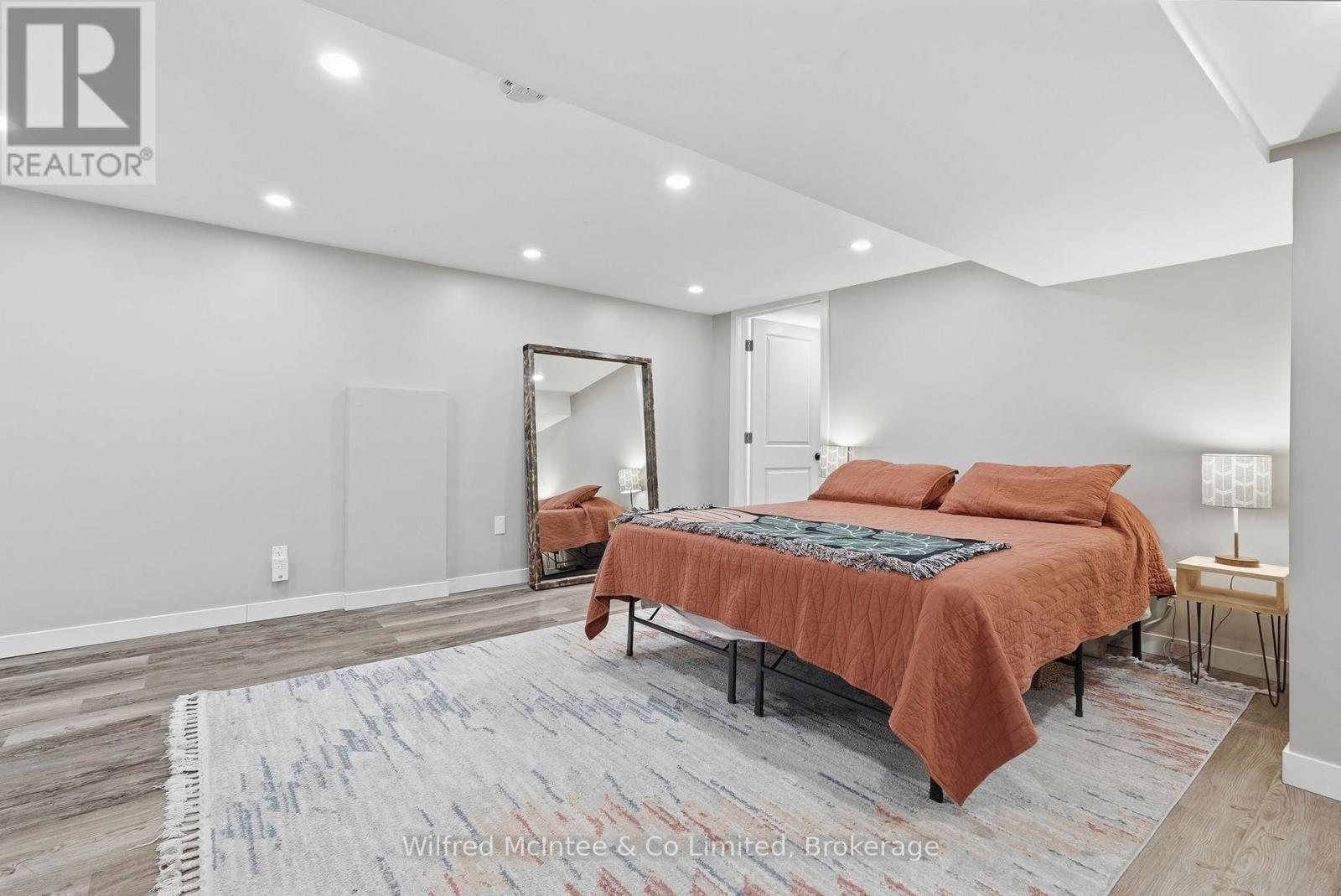 69 Margaret Street, Meaford, Ontario  N4L 1P8 - Photo 27 - X12812554