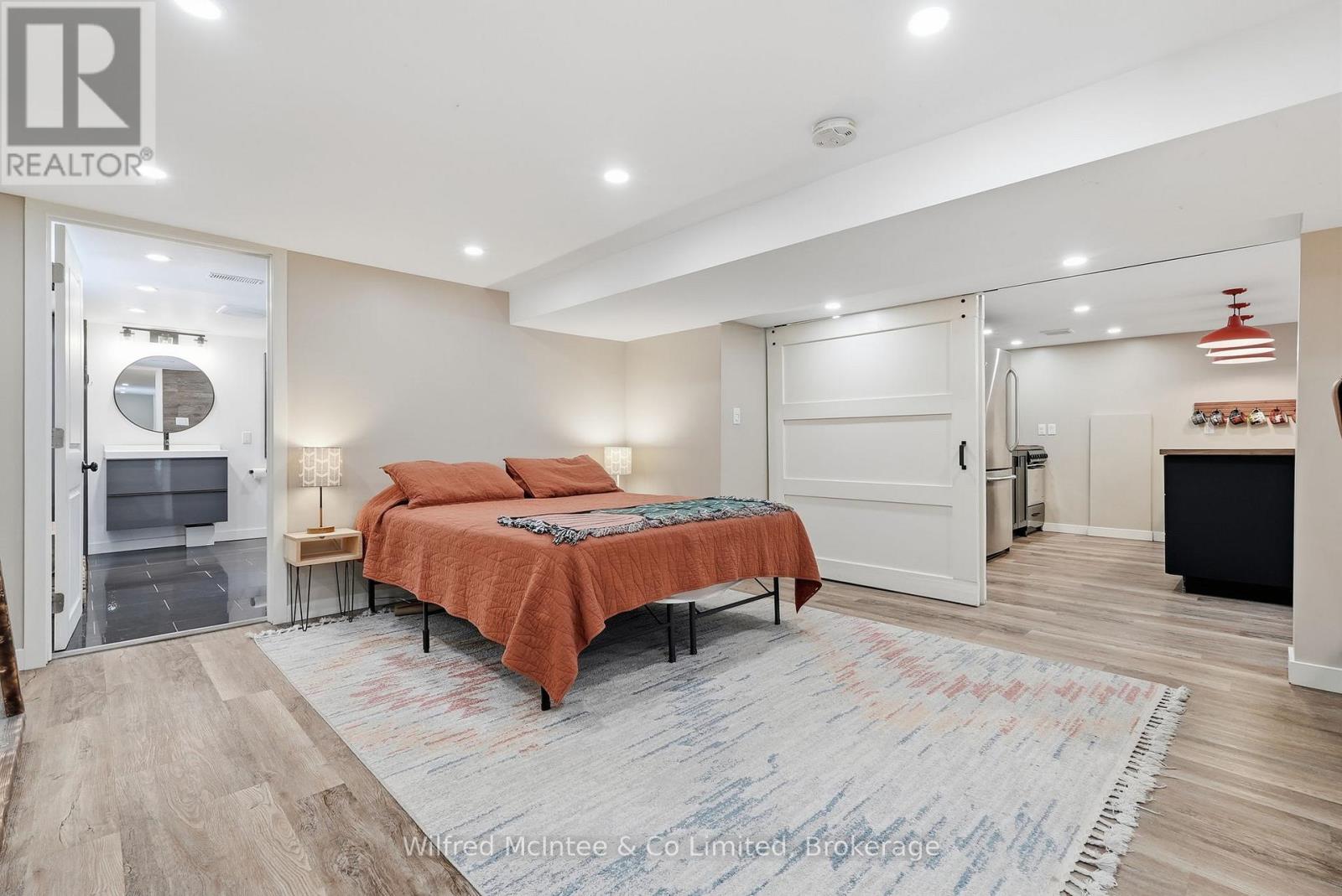 69 Margaret Street, Meaford, Ontario  N4L 1P8 - Photo 28 - X12812554