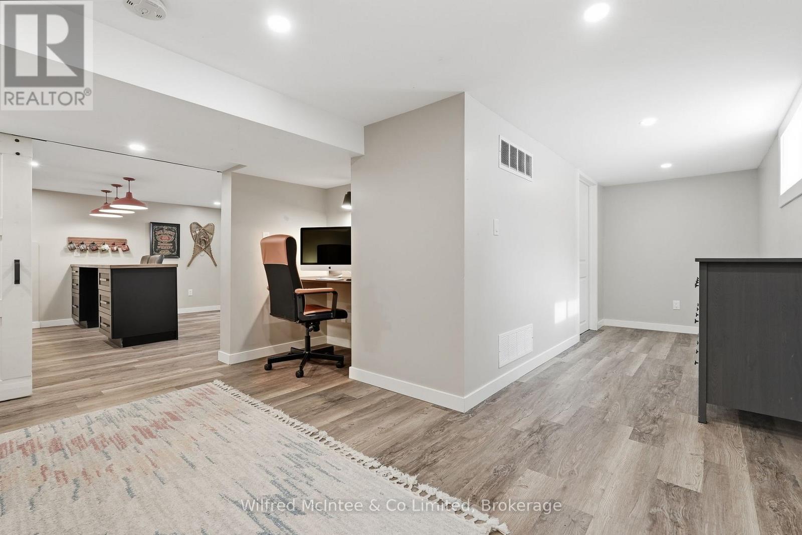 69 Margaret Street, Meaford, Ontario  N4L 1P8 - Photo 29 - X12812554