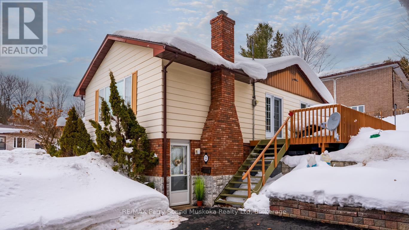 2 Laird Drive, Parry Sound, Ontario  P2A 1P5 - Photo 4 - X12812634