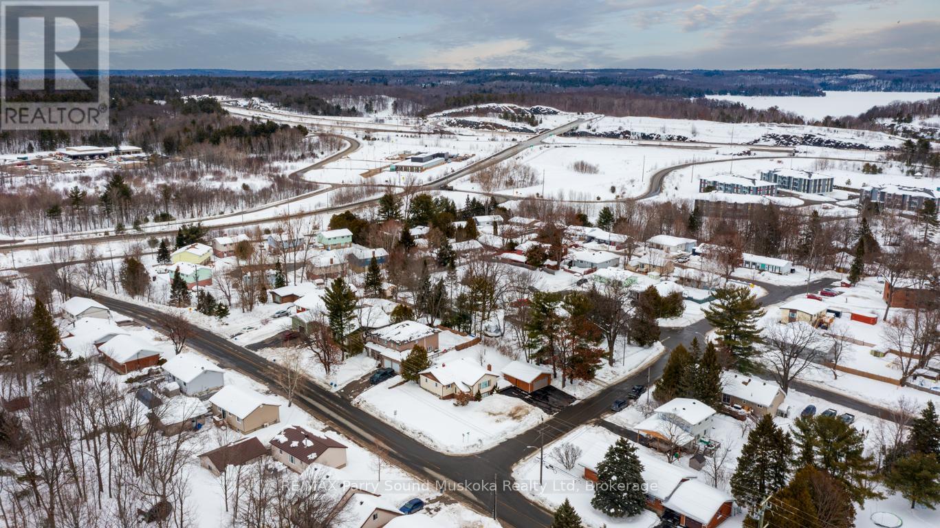 2 Laird Drive, Parry Sound, Ontario  P2A 1P5 - Photo 40 - X12812634