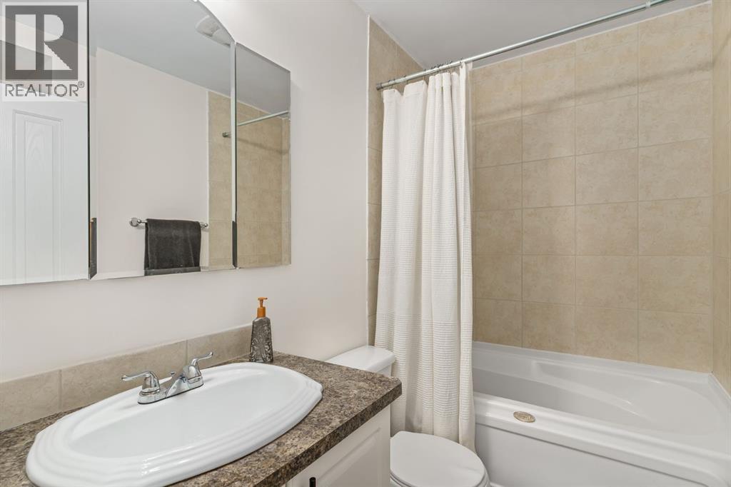 17 Aster Place Se, Airdrie, Alberta  T4B 0P9 - Photo 16 - A2277541