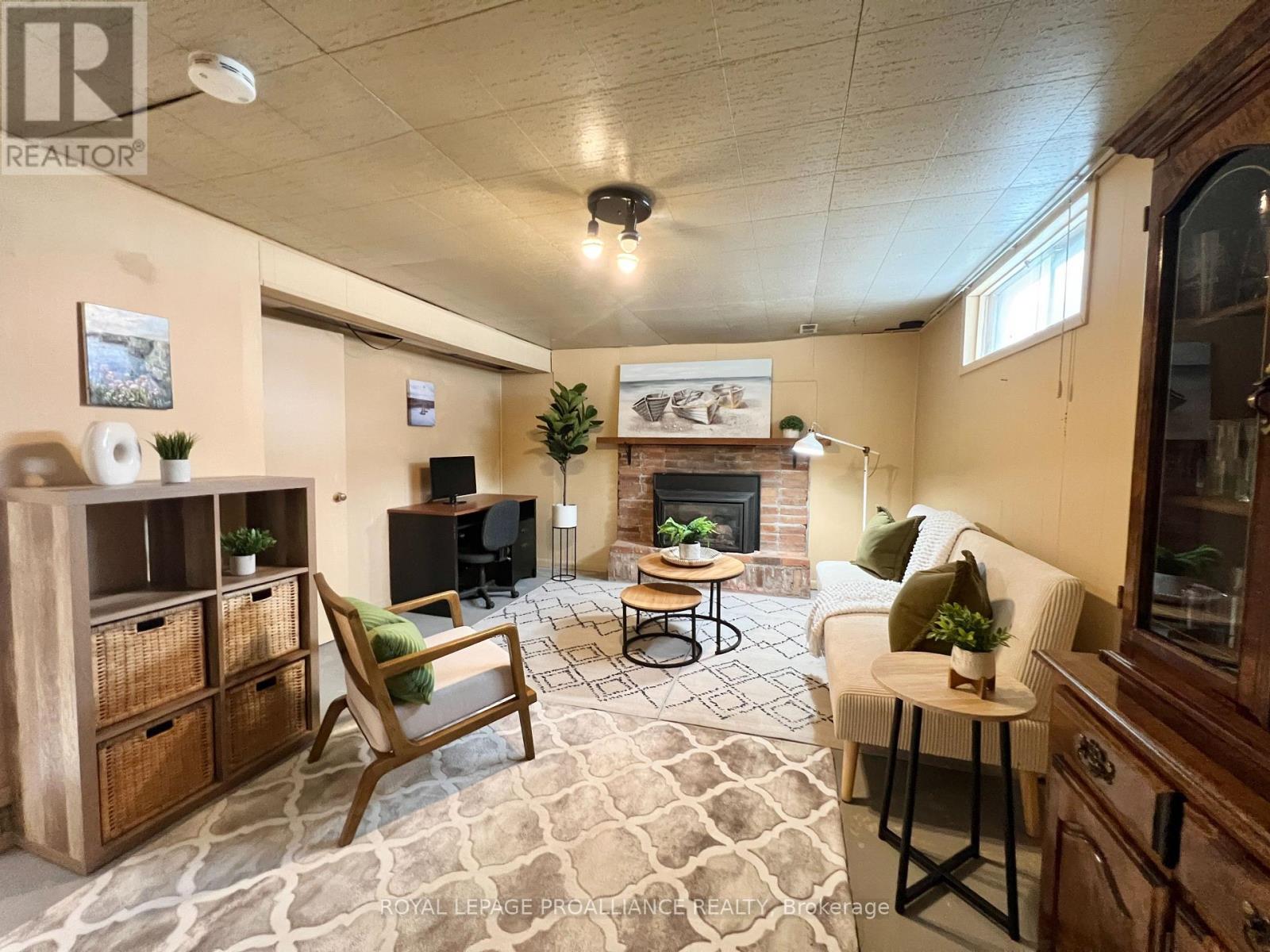 14 South Park Street, Quinte West, Ontario  K0K 2C0 - Photo 23 - X12812594