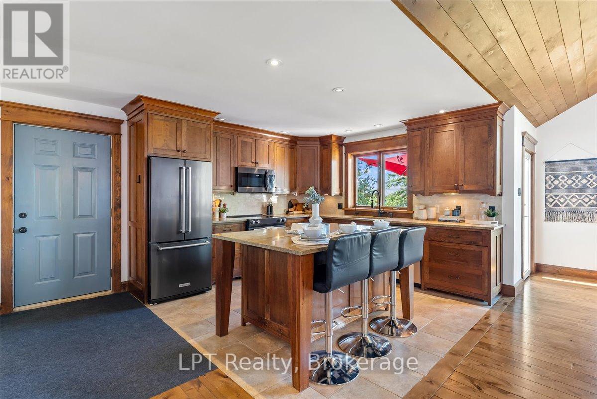 857 Cedar Glen Road, Kawartha Lakes (Verulam), Ontario  K0M 1L0 - Photo 10 - X12812618