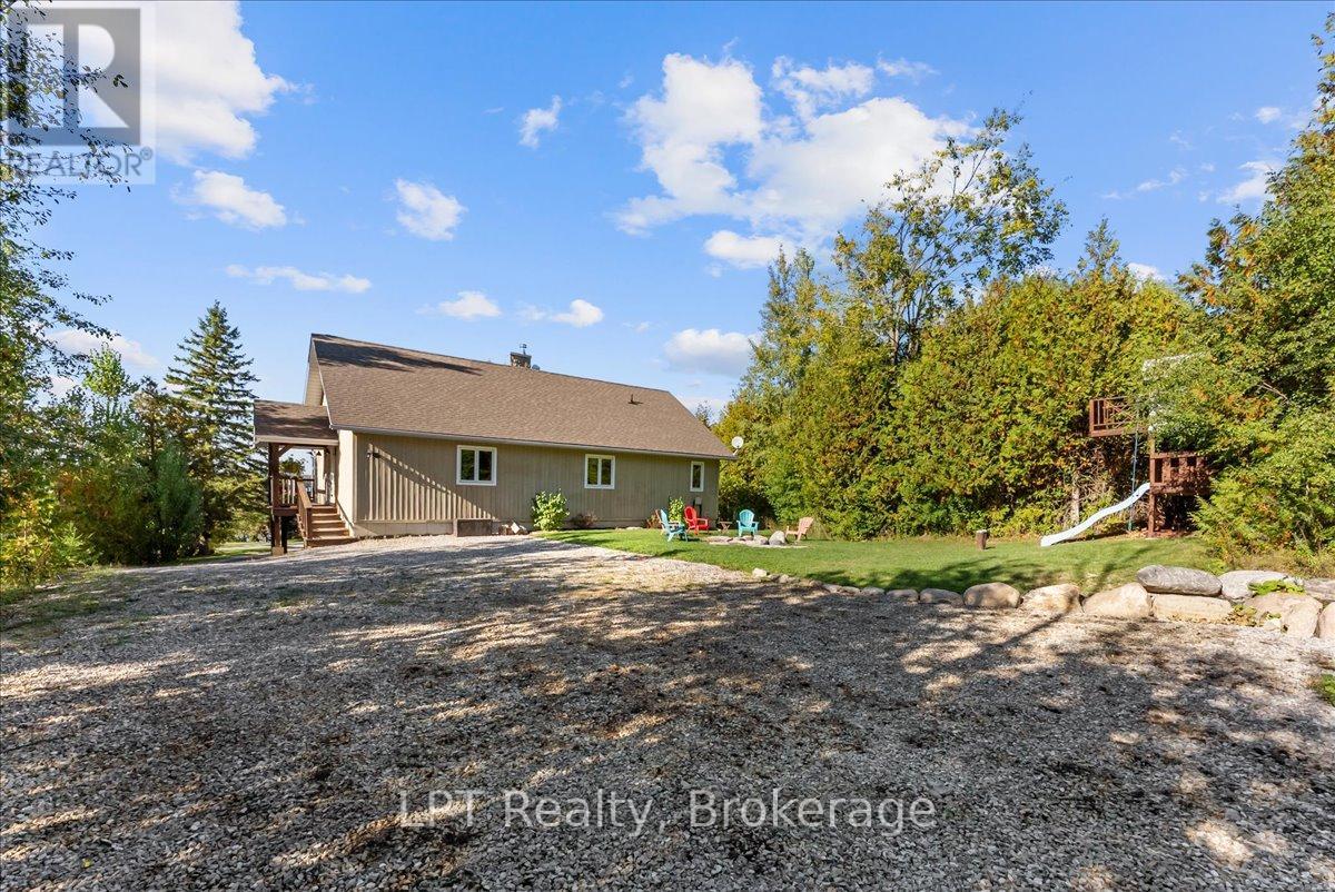 857 Cedar Glen Road, Kawartha Lakes (Verulam), Ontario  K0M 1L0 - Photo 40 - X12812618