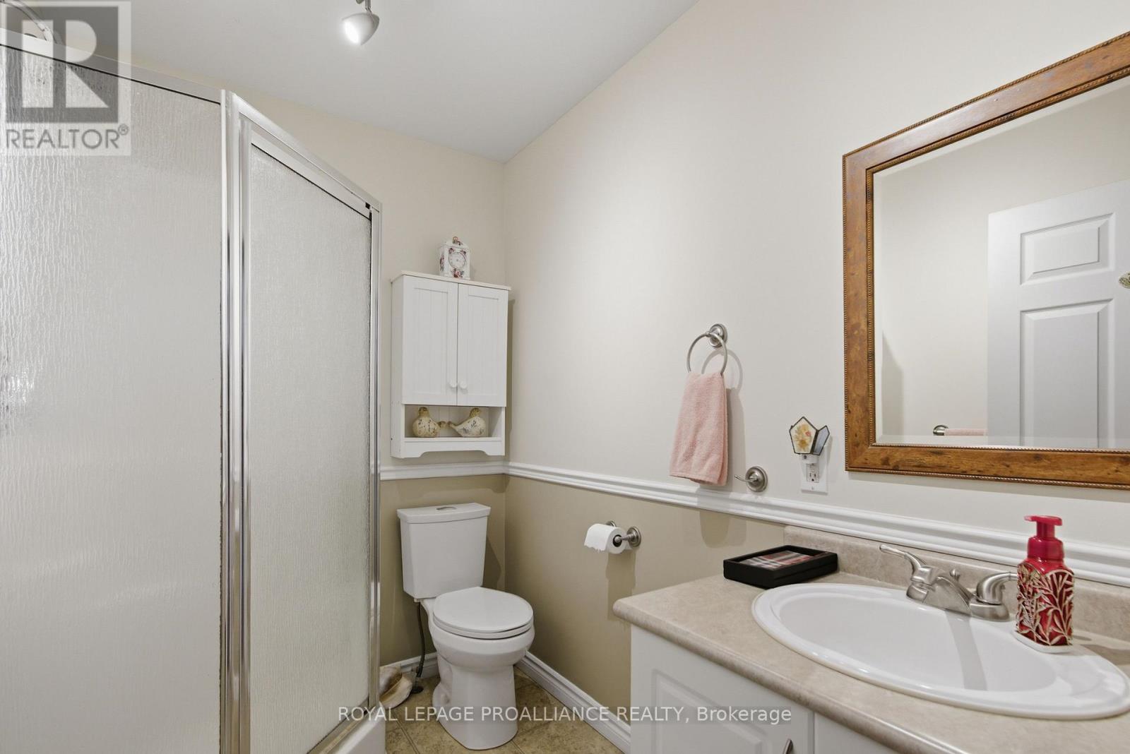 94 Sandbanks Court, Prince Edward County, Ontario  K0K 3L0 - Photo 23 - X12812632