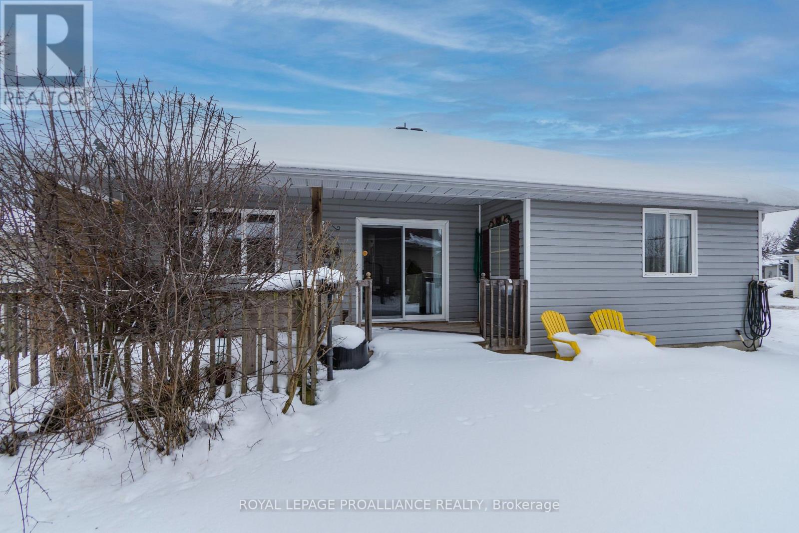 94 Sandbanks Court, Prince Edward County, Ontario  K0K 3L0 - Photo 30 - X12812632