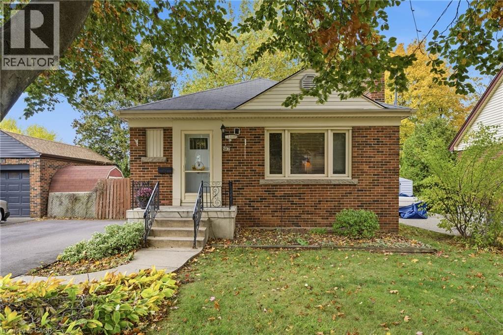 298 Sanatorium Road, Hamilton, Ontario  L9C 2A2 - Photo 1 - 40807028